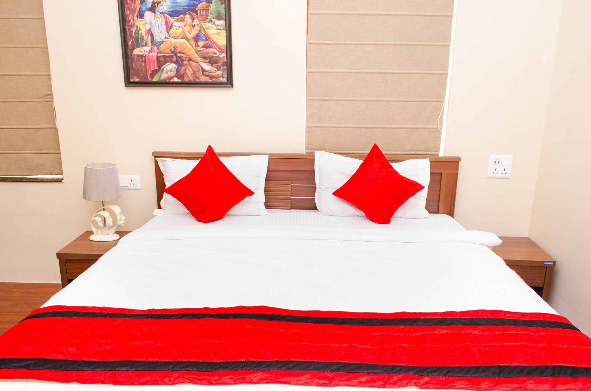 Oyo 7187 Earth Aromaa Hotel Calcutta Eksteriør billede