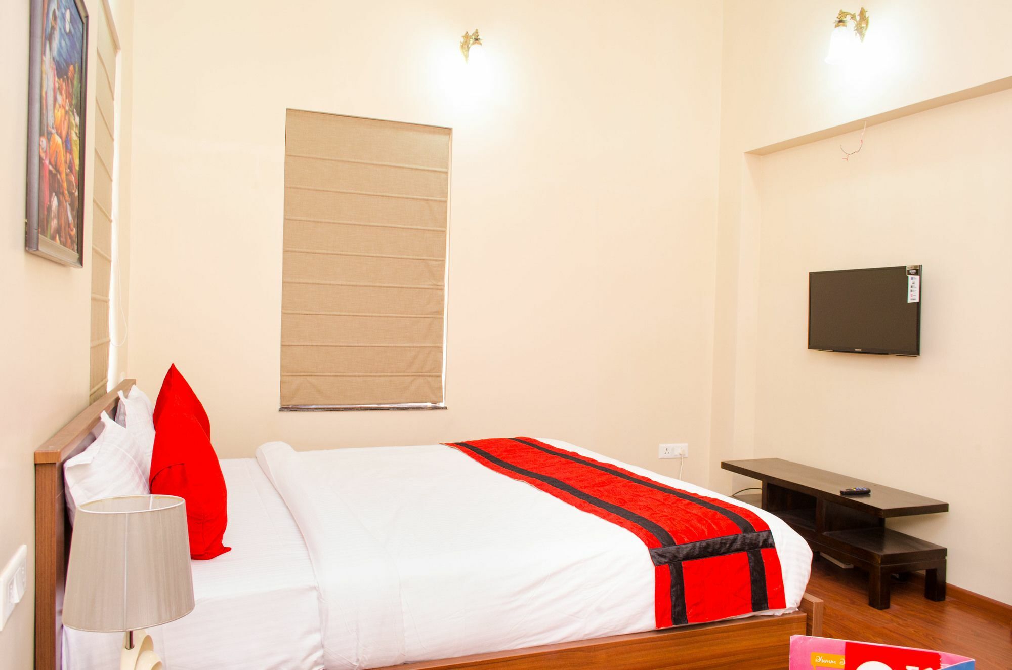 Oyo 7187 Earth Aromaa Hotel Calcutta Eksteriør billede